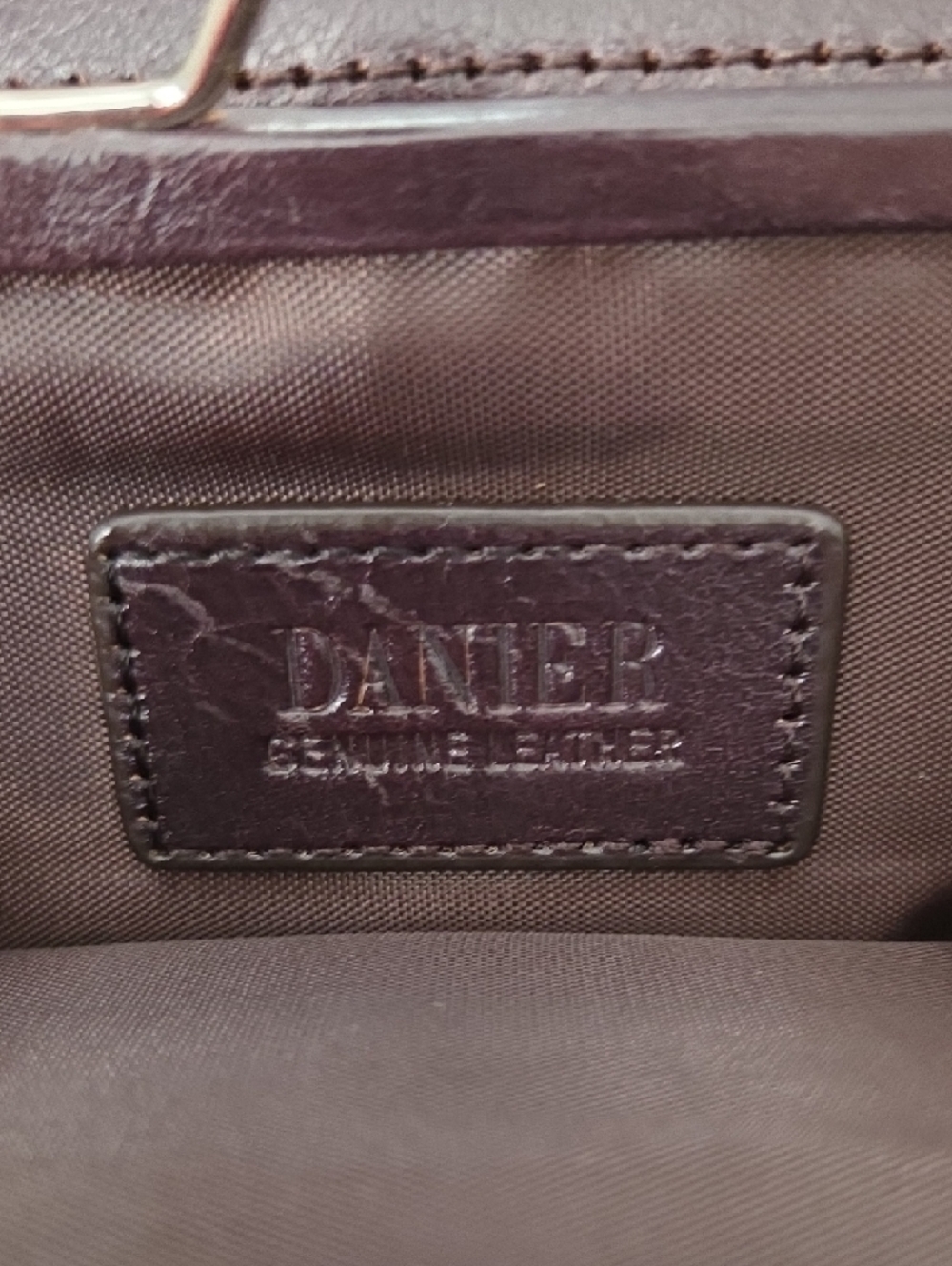 Danier Genuine Leather Dark Plumy Brown Turn Key Clutch w Kiss Lock Coin Pouch - Picture 2 of 7